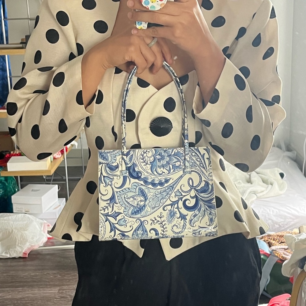 SOLDSOLDSOLDSOLD Maryam Nassir Zadeh Lucia purse Fleur blue white China